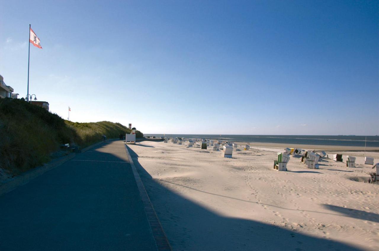 Gaestehaus Germania Wangerooge Exterior foto